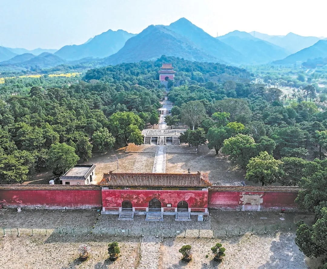 Yongling Tomb
