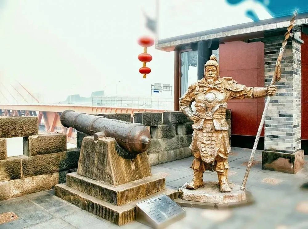 River-Blockade Fort Bronze Sculpture