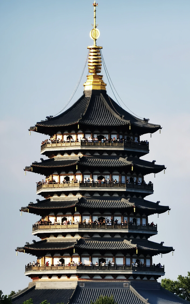 New Leifeng Pagoda Floors 2-4 (Xin Leifeng Ta Erzhi Siseng)