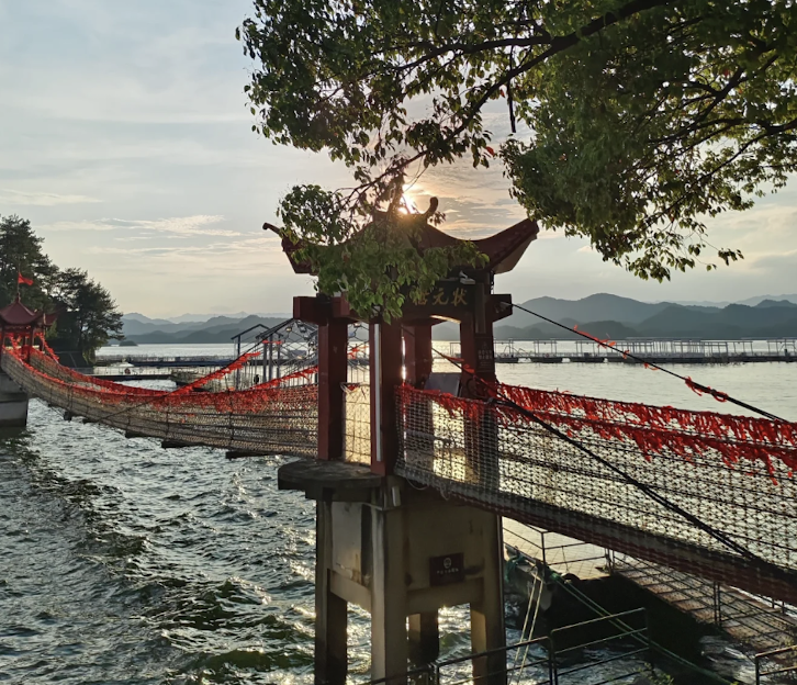 Zhuangyuan Bridge (Zhuangyuan Qiao)