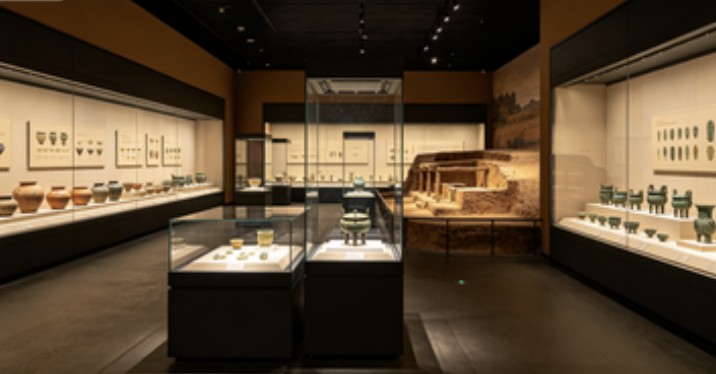 History Gallery · 2F Hall 2 — Prehistoric Charm and the Wu-Yue Spring and Autumn Period