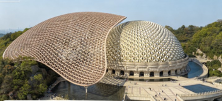 Usnisa Palace (Exterior and Minor Dome)