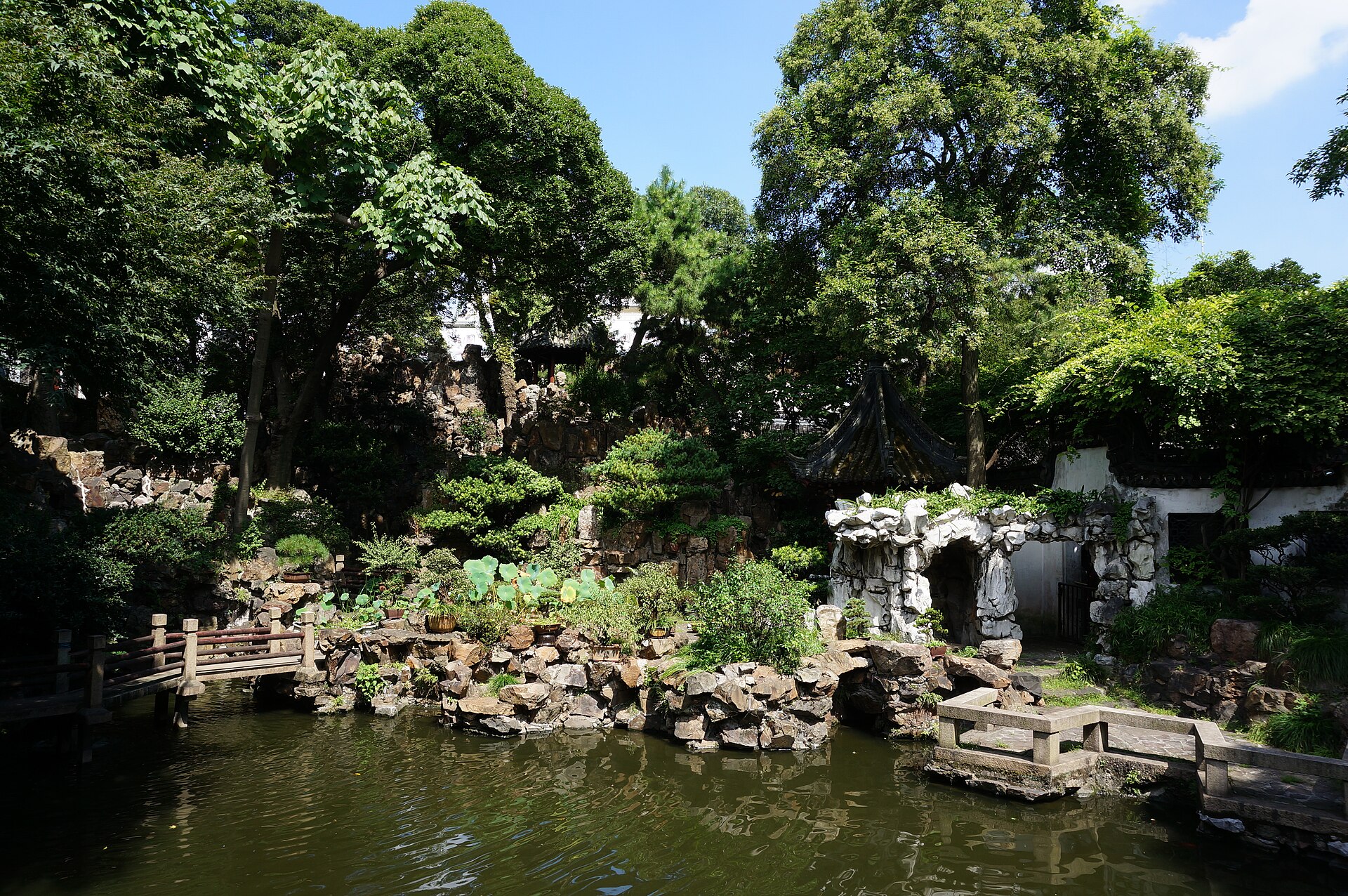 Yangshan Hall & Juanyu Lou